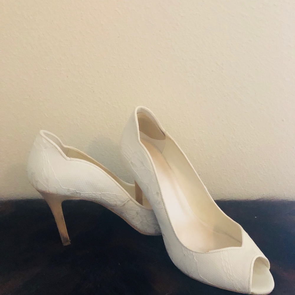 David s bridal white lace heels 👠
